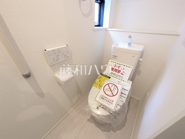 1号棟　トイレ　【富士見市山室２丁目】