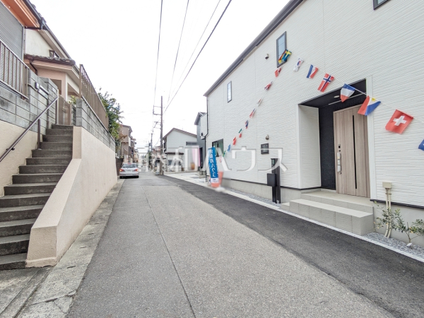 接道状況および現場風景　【富士見市山室２丁目】