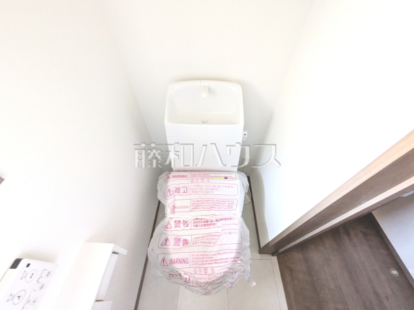 A号棟　トイレ　【福岡市早良区飯倉２丁目】