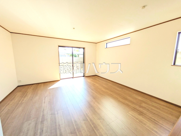 A号棟　リビング　【福岡市早良区飯倉２丁目】