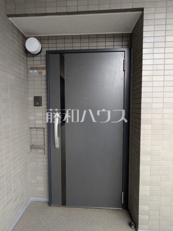 玄関　【フォレステージ石神井公園】