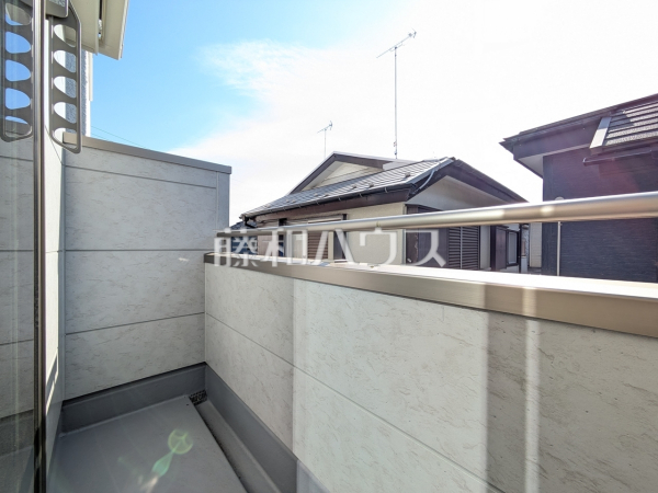 バルコニー　【昭島市中神町２丁目】