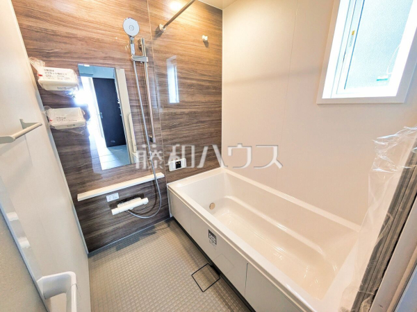 3号棟　 落ち着いた色合いで疲れたからだを癒す、贅沢なくつろぎ空間です。 【春日井市林島町３丁目】