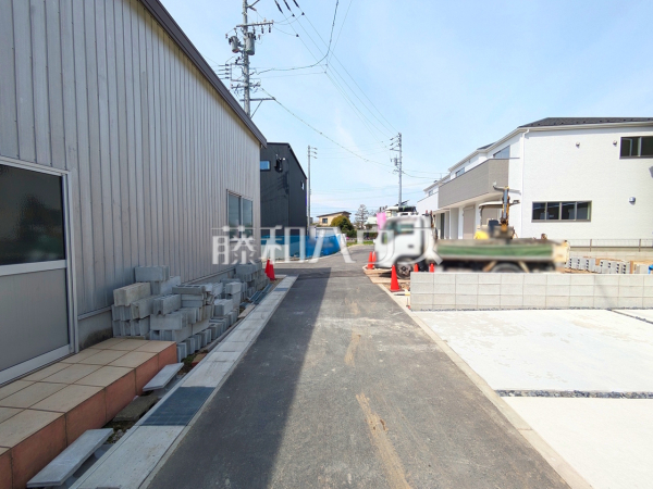 接道状況および現場風景　【春日井市下津町】