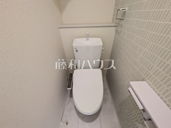 1号棟　トイレ　【春日井市下津町】