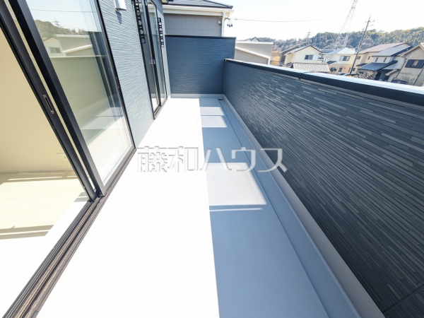 2号棟　バルコニー　【春日井市下津町】