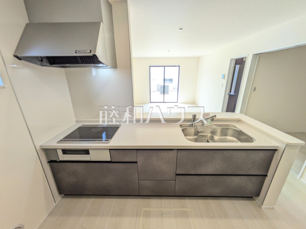 2号棟　キッチン　【春日井市下津町】