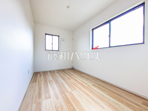 居室　【八王子市中野山王１丁目】