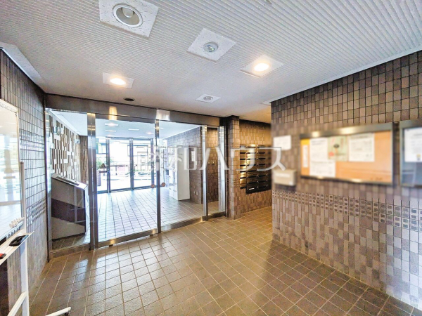 エントランス 【グリーンコーポ多摩ニュータウン南大沢】 エントランス 【グリーンコーポ多摩ニュータウン南大沢】