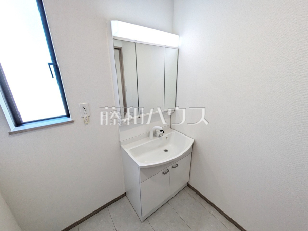 C号棟　洗面台　【北名古屋市薬師寺山浦】