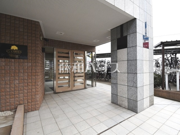 エントランス　【シーズガーデン石神井公園】