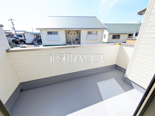 バルコニー　【名古屋市北区喜惣治２丁目】