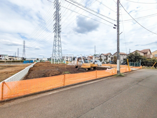 現場風景【立川市若葉町２丁目】建物のプレゼンをさせていただきますので、実際の完成イメージを思い描いていただくことができます。お気軽にお問合せ下さい。