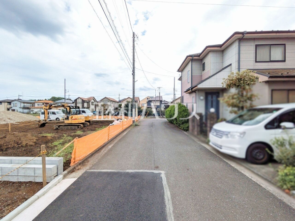接道状況および現場風景　【立川市若葉町２丁目】 平日のご案内も可能です。まずはお気軽にお問合せ下さいませ。 