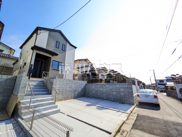 接道状況および現場風景　【福岡市東区美和台５丁目】