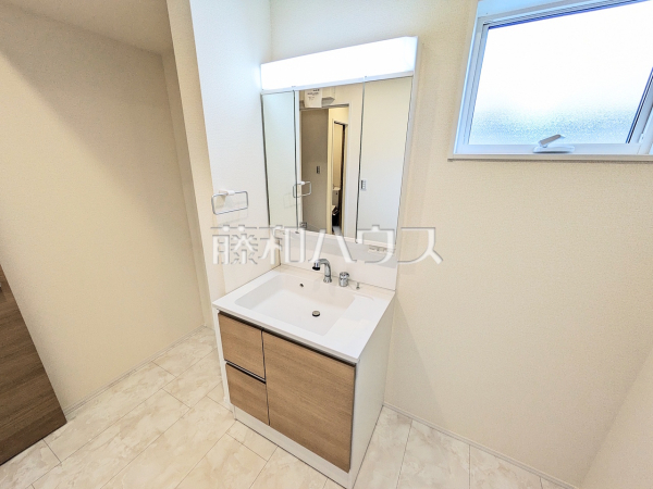 2号棟　洗面室　【北名古屋市石橋角畑】