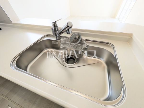 2号棟　キッチン　【北名古屋市石橋角畑】