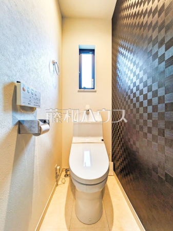 トイレ　【東久留米市八幡町２丁目】