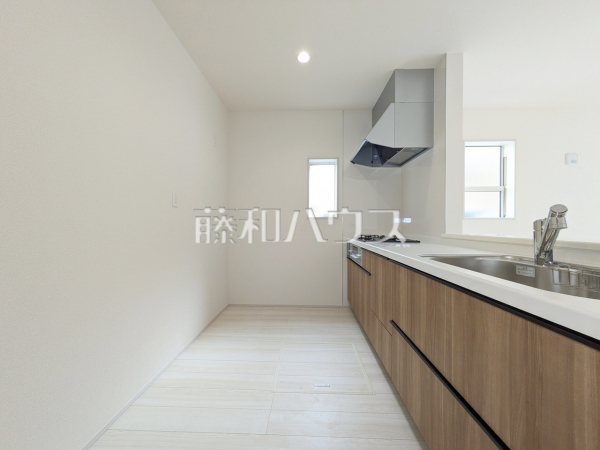 3号棟　キッチン　【立川市上砂町３丁目】