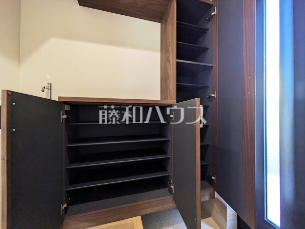 玄関収納　【三鷹市北野３丁目】