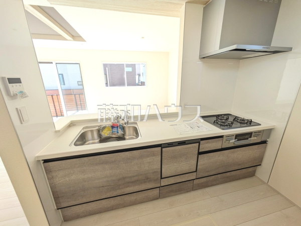 5号棟　キッチン　【府中市四谷４丁目】