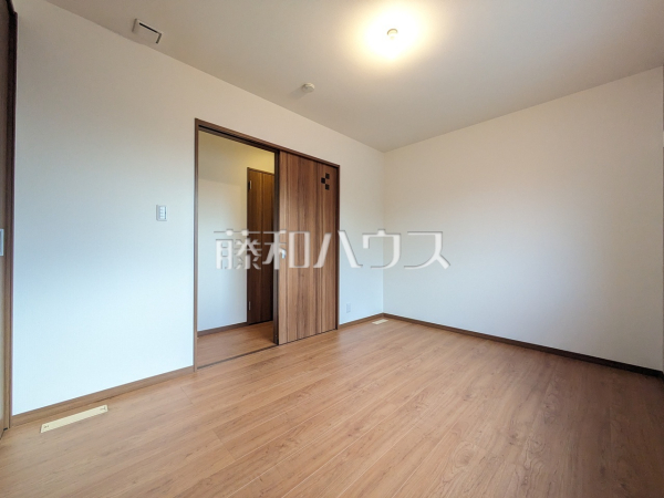居室　【名古屋市守山区元郷２丁目】