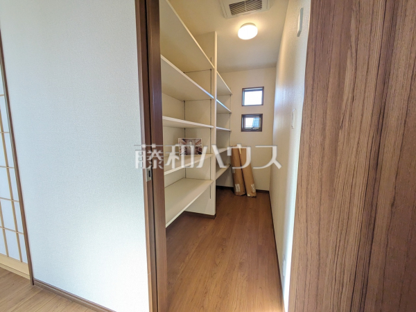 収納　【名古屋市守山区元郷２丁目】