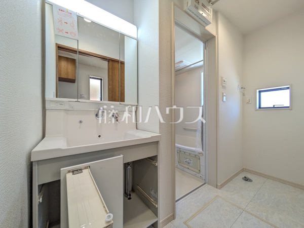 1号棟　洗面室　【国立市青柳１丁目】