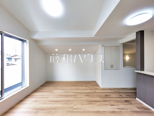 2号棟　リビング　【国立市青柳１丁目】