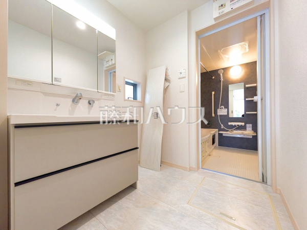 2号棟　洗面室　【国立市青柳１丁目】