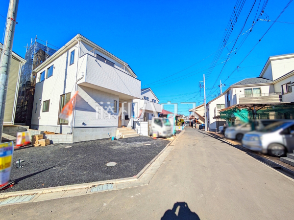 接道状況および現場風景　【新座市畑中２丁目】