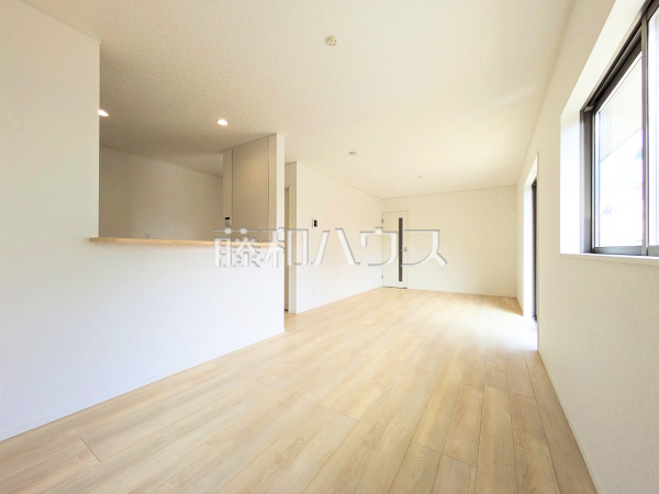 6号棟　リビング　【新座市畑中2丁目】