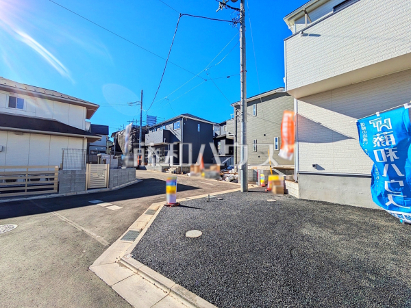 接道状況および現場風景　【新座市畑中２丁目】