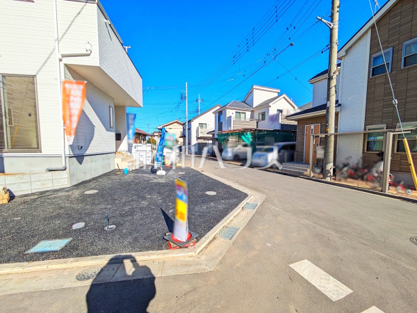 接道状況および現場風景　【新座市畑中２丁目】