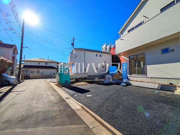 接道状況および現場風景　【新座市畑中２丁目】