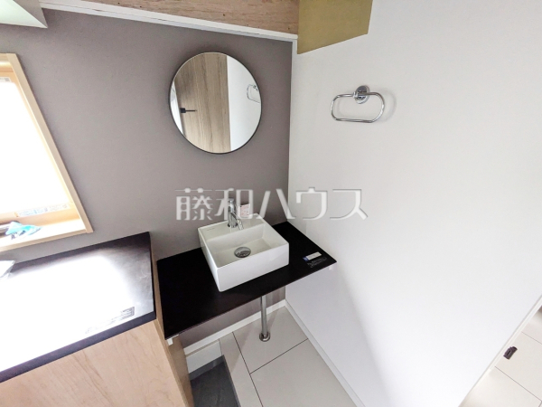 B号棟　セカンド洗面台　【杉並区下井草１丁目】