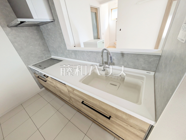 C号棟　キッチン　【杉並区下井草１丁目】