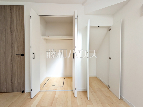 C号棟　収納　【杉並区下井草１丁目】