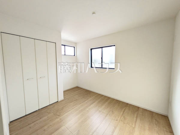 1号棟　居室　【福岡市東区香椎２丁目】