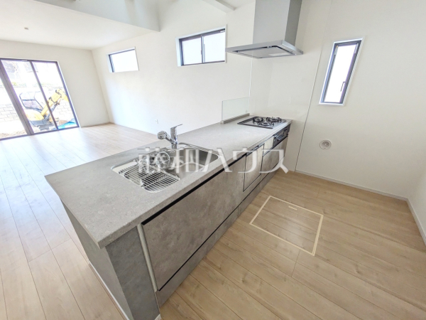 1号棟　キッチン　【福岡市東区香椎２丁目】