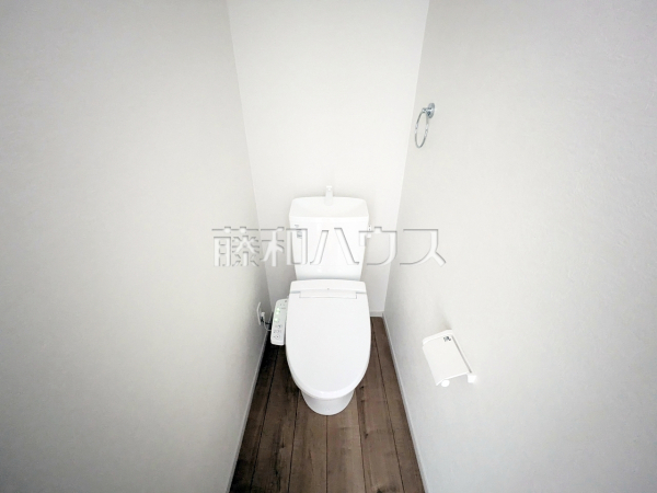 1号棟　トイレ　【福岡市東区香椎２丁目】