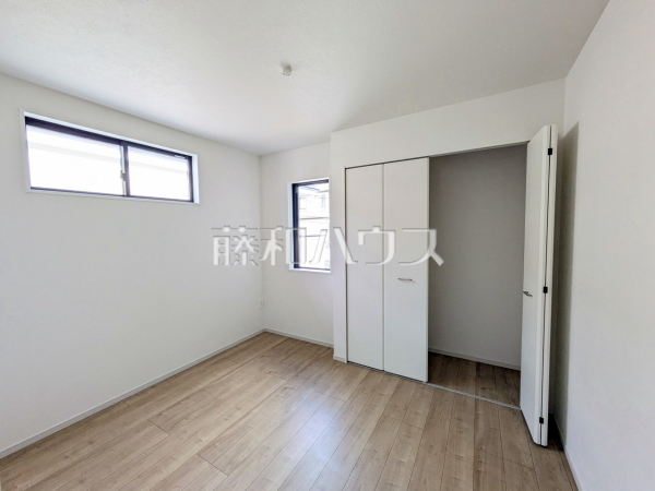 1号棟　居室　【福岡市東区香椎２丁目】