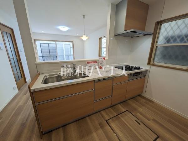 キッチン　【名古屋市守山区元郷２丁目】