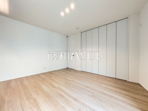 居室　【杉並区善福寺４丁目】