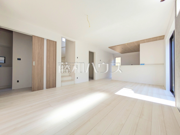 1号棟　キッチン　【八王子市石川町】