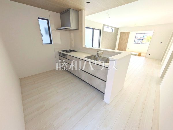 1号棟　キッチン　【八王子市石川町】