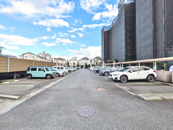 駐車場　【ライオンズヴィラッジオ5000Villa　Ⅱ】