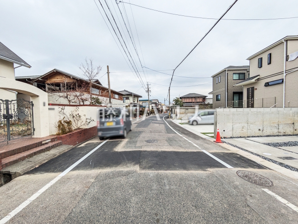 接道状況および現場風景　【小牧市大字久保一色】