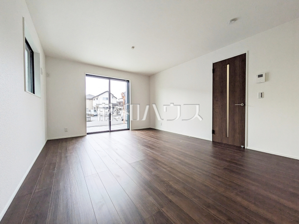 3号棟　リビング　【三鷹市上連雀９丁目】