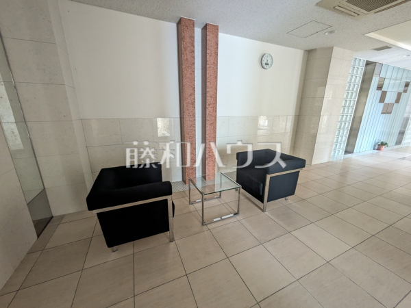 ロビー　【ライオンズステーションプラザ勝川弐番館】